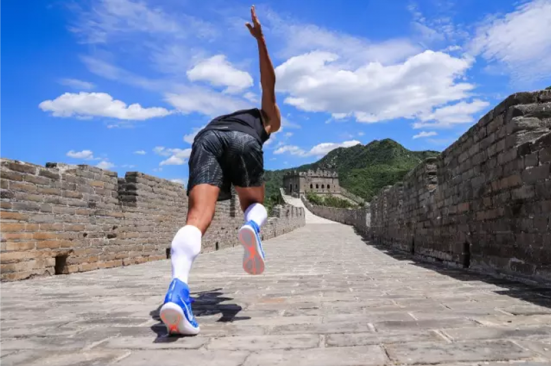 美巡巨星迎来生涯里程碑,成为焦点人物的简单介绍 美巡巨星迎来生涯里程碑,成为焦点人物的简单介绍